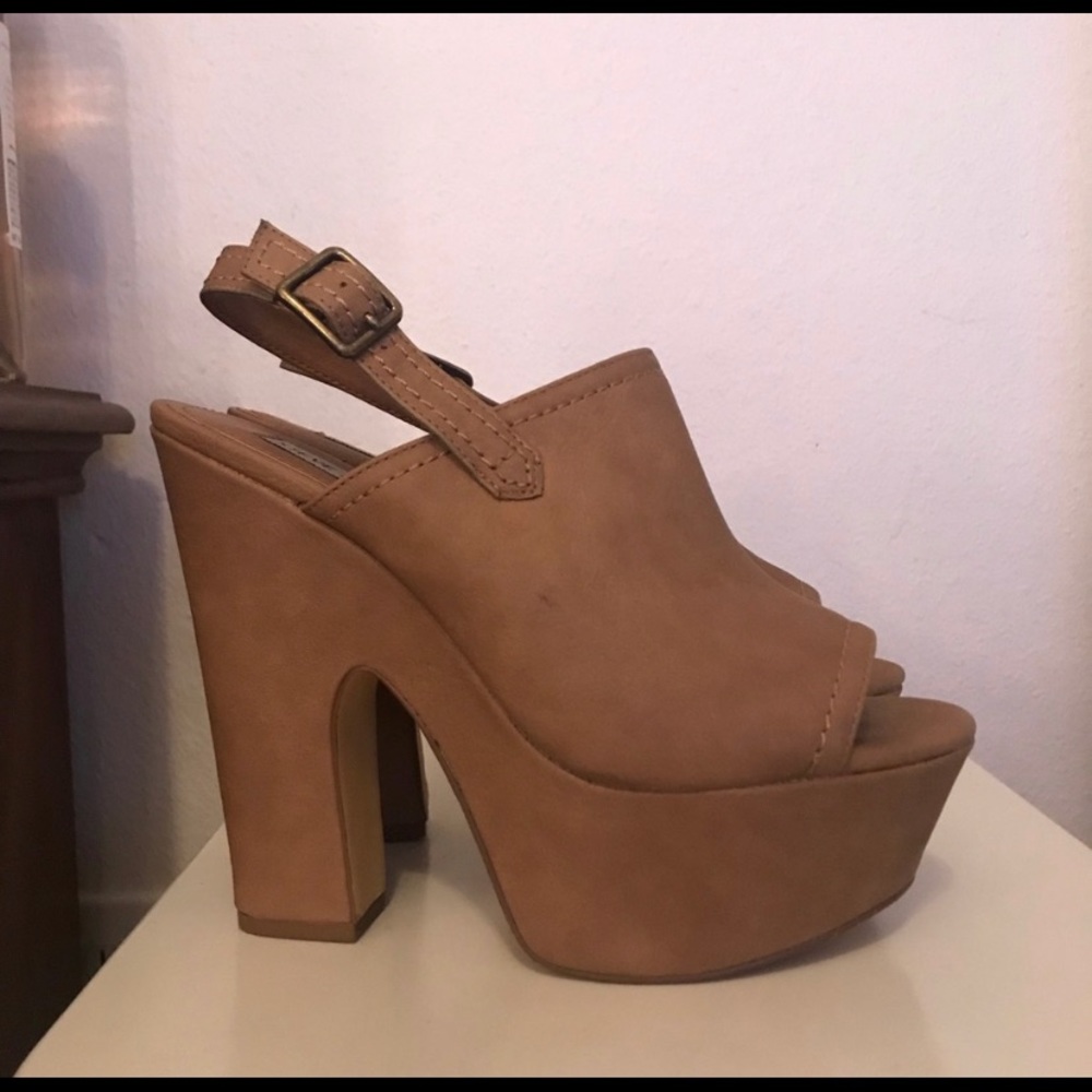 STEVE MADDEN HEELS
